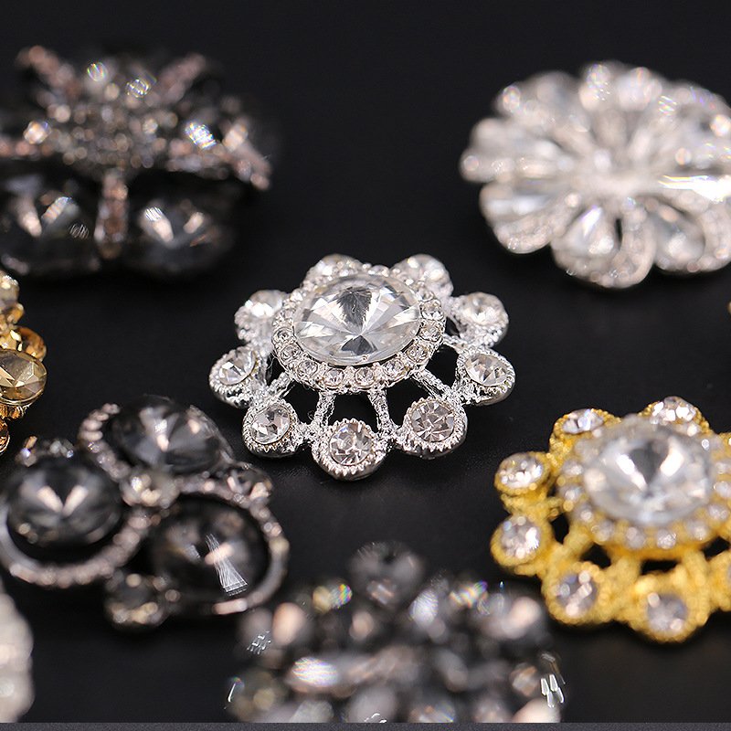 Custom Luxury Fashion Coat Button Metal Rhinestone Gemstone Crystal Button For Clothes