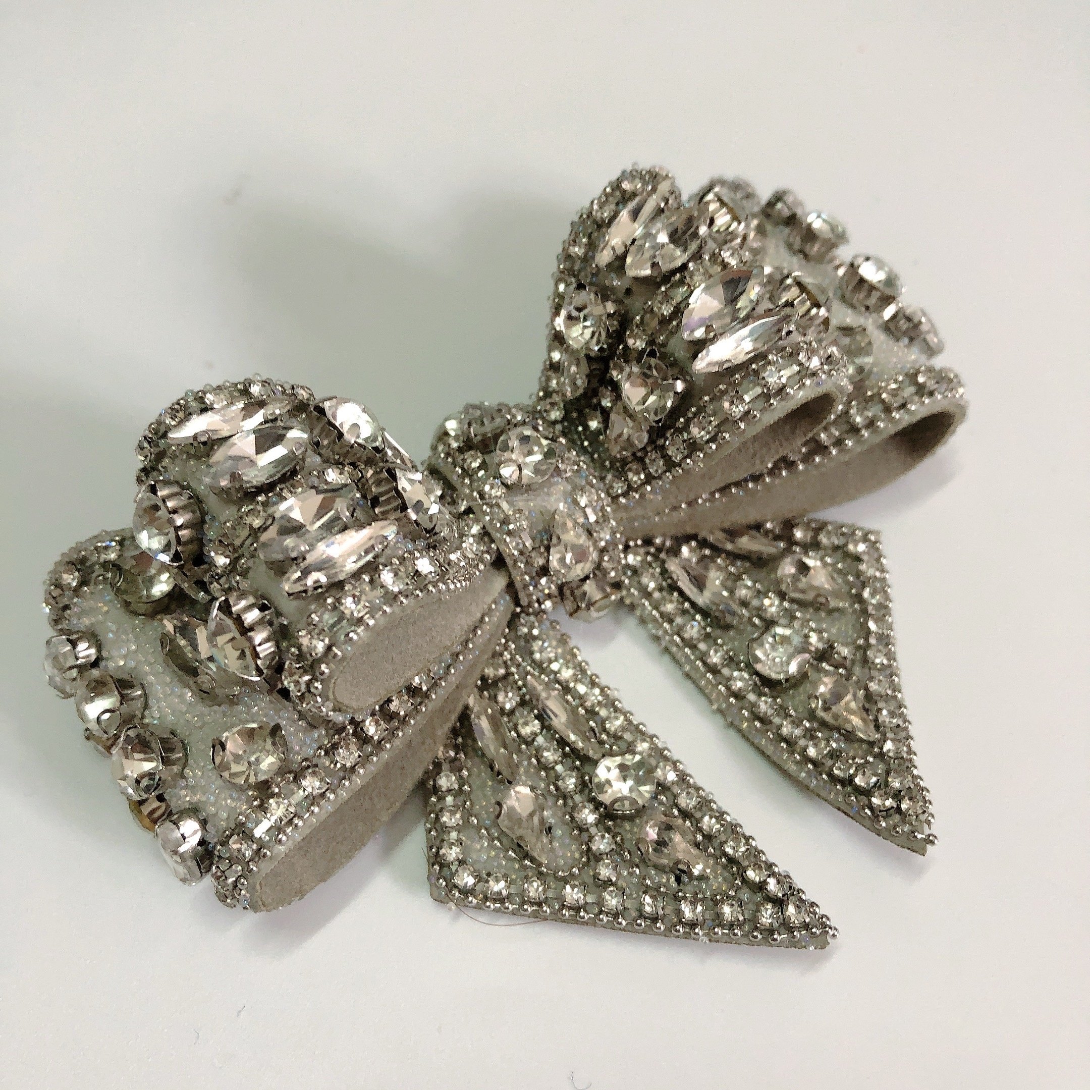 Handmade shiny high heels decorative 3d bow-knot rhinestone applique patch LT2366