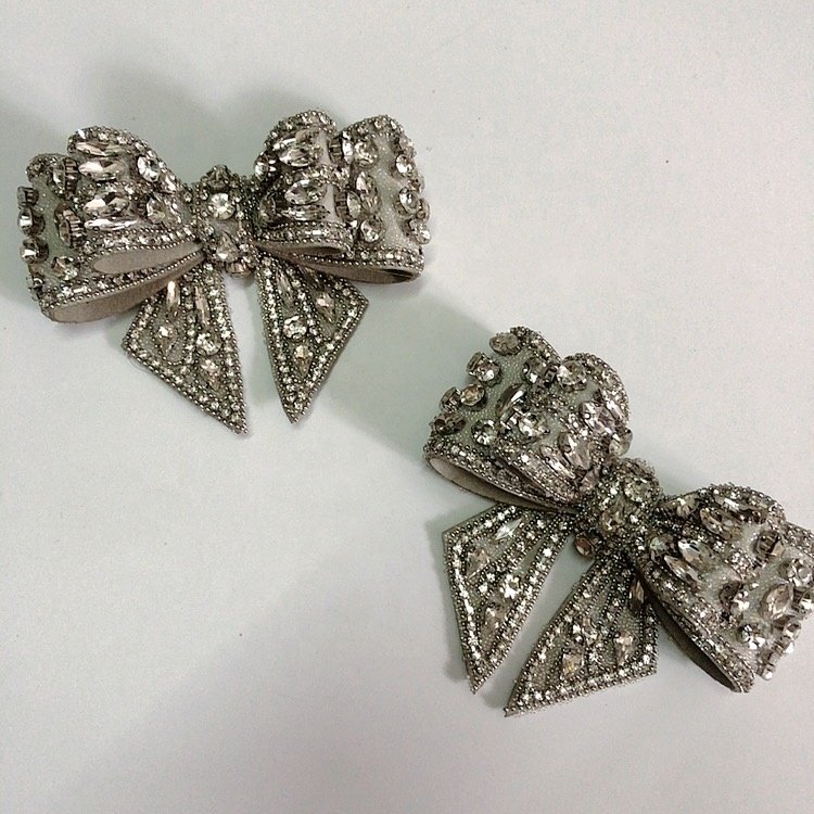 Handmade shiny high heels decorative 3d bow-knot rhinestone applique patch LT2366