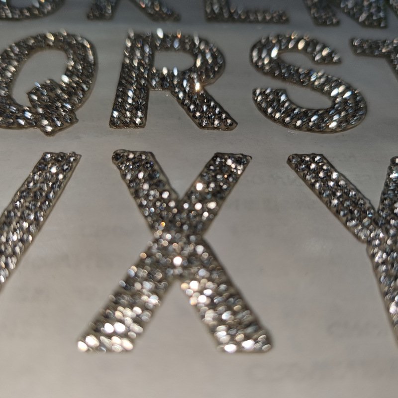 Wholesale Factory Price Hot Melt Press Spangles Cheer Bling Hotfix Custom Rhinestone Heat Transfer Design Iron On T-Shirt