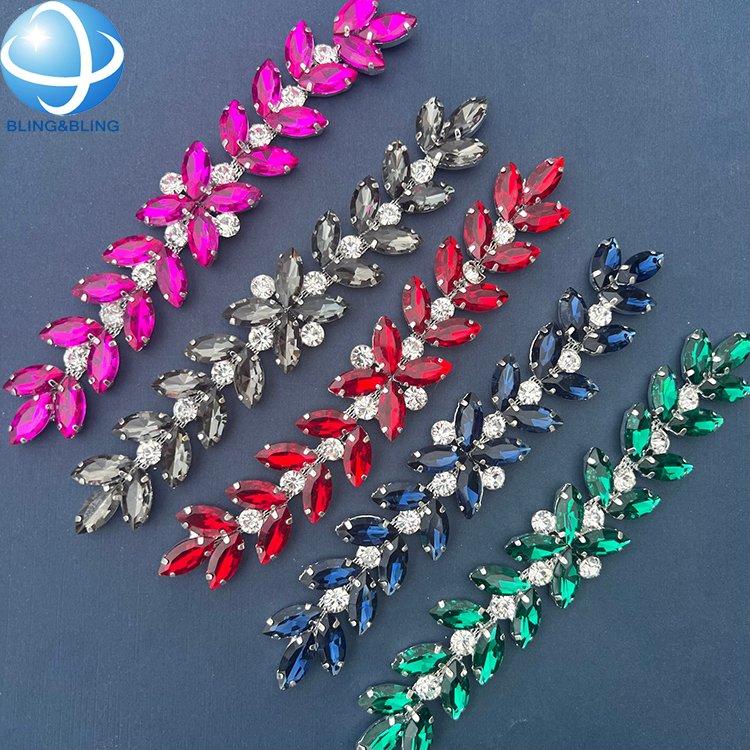 Wholesale Colored Rhinestone Bodice Applique Sew on Rhinestone Trimming Chain Wedding Dress Dance Costume Fabric Embellishment