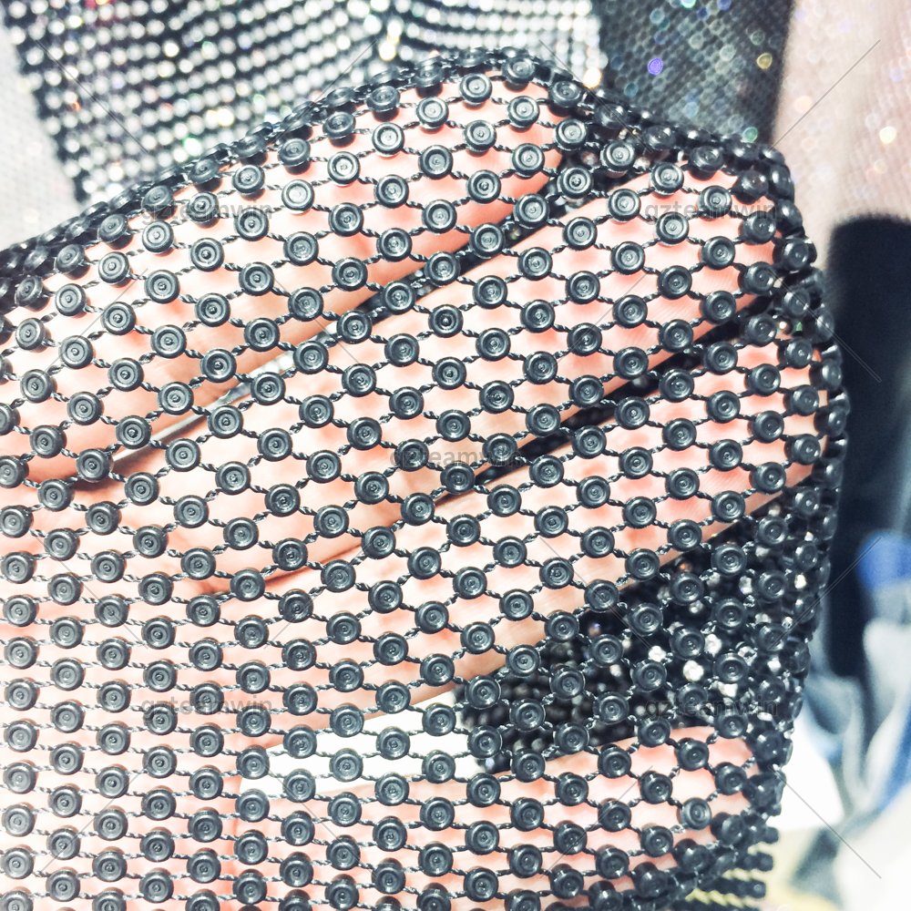 Wholesale 120cm Cheap Plastic Mesh Crystal Rhinestone Mesh Fish Net Fabric Glass Rhinestone Accessories For Tops Dress Wedding