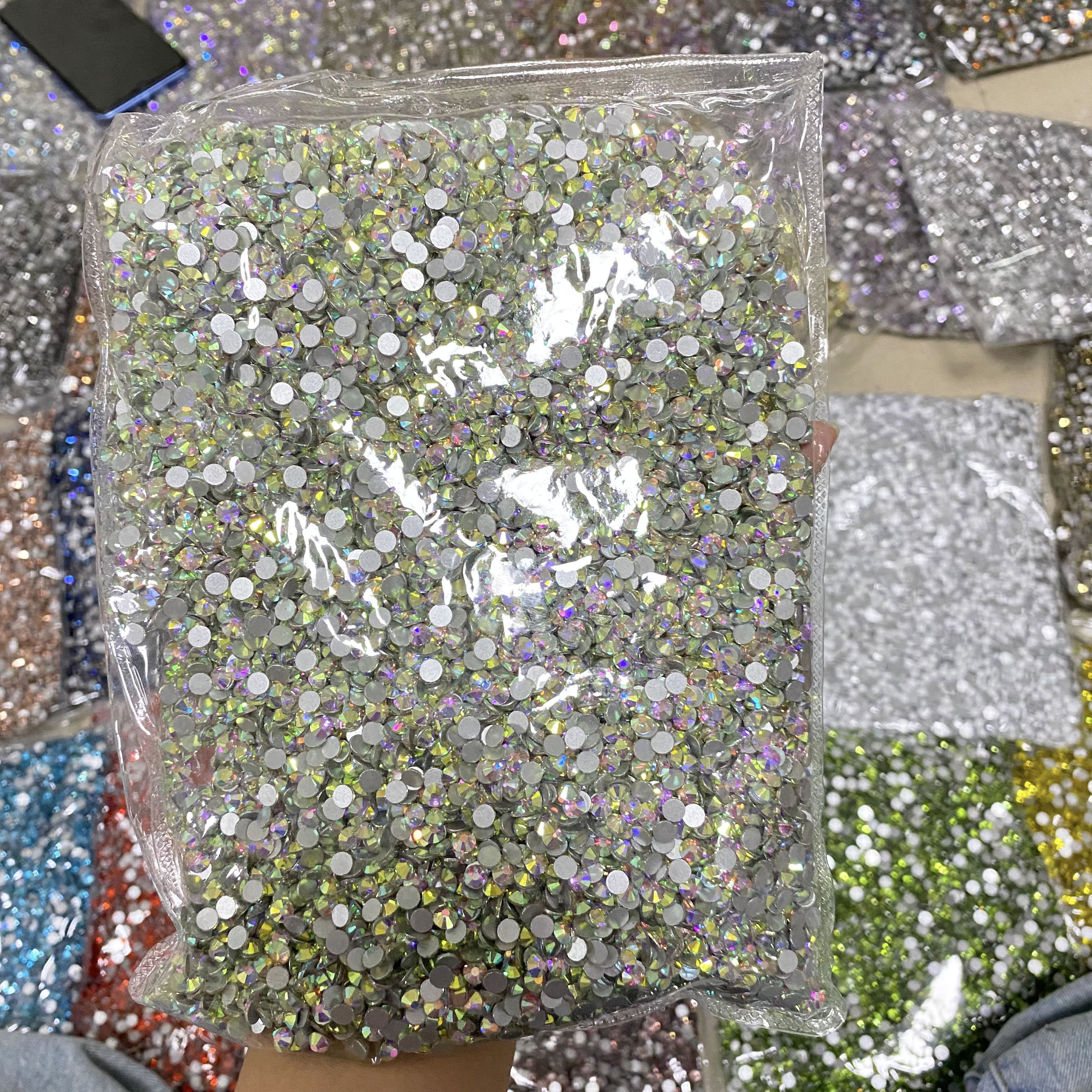 Whatstone Wholesale SS3 SS4 SS5 SS6 SS8 SS10 SS12 SS20 Flatback Glass Non Hotfix Rhinestones For Nail Arts And Crafts Diy