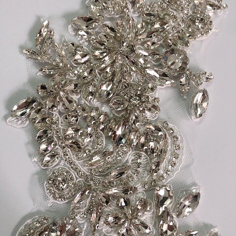 Luxury dress rhinestone bridal bodice crystal neck applique patch sew on LT3433