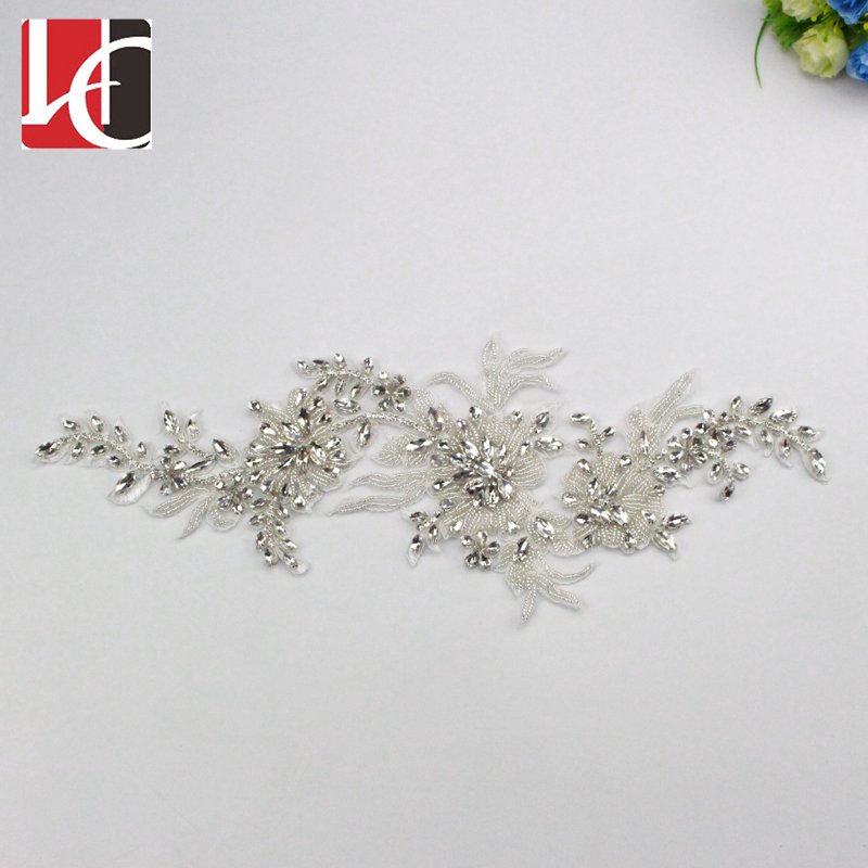 HC-3737 Hechun wholesale 2018 crystal fashion rhinestone applique for wedding dress