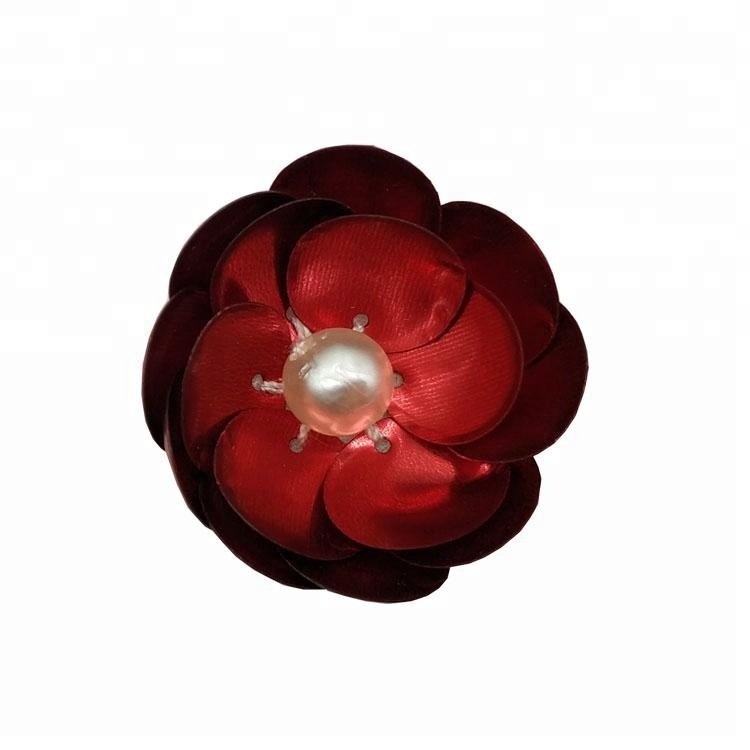 Popular design Handmade Flower Beaded Patches Rhinestone Sequins Sew On/Iron On Patch Embroidery Applique For Clothing DIY