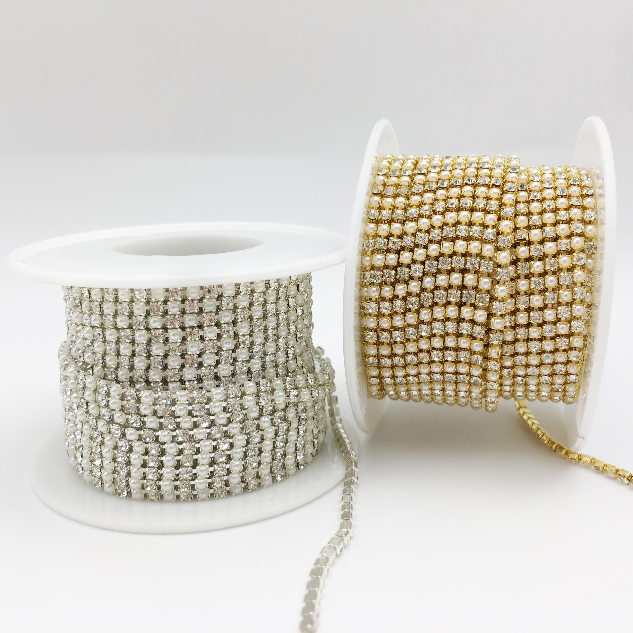 SINRONG Multi-Shaped Flatback Glass Pearl Chain for Nail Art and Jewelry Making with Sew-On Technique Loose Rhinestones for Bags