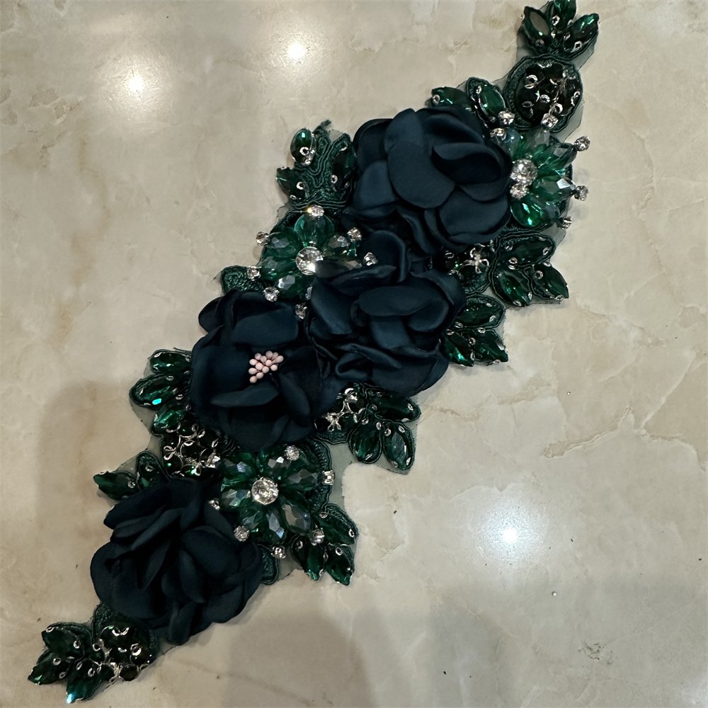New design handmade 3d flowers sew on applique embroidery rhinestone patch for wedding dress