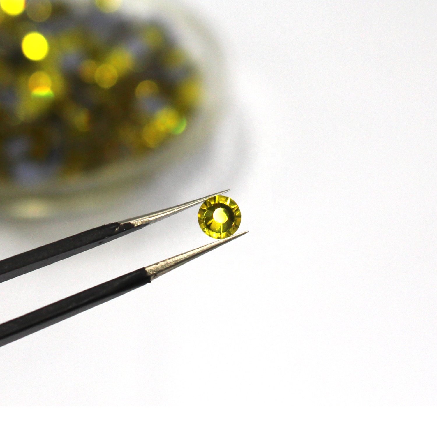 Spot Wholesale High Quality MC Flat Bottom Hot Fix Rhinestone For Garment Processing Accessories
