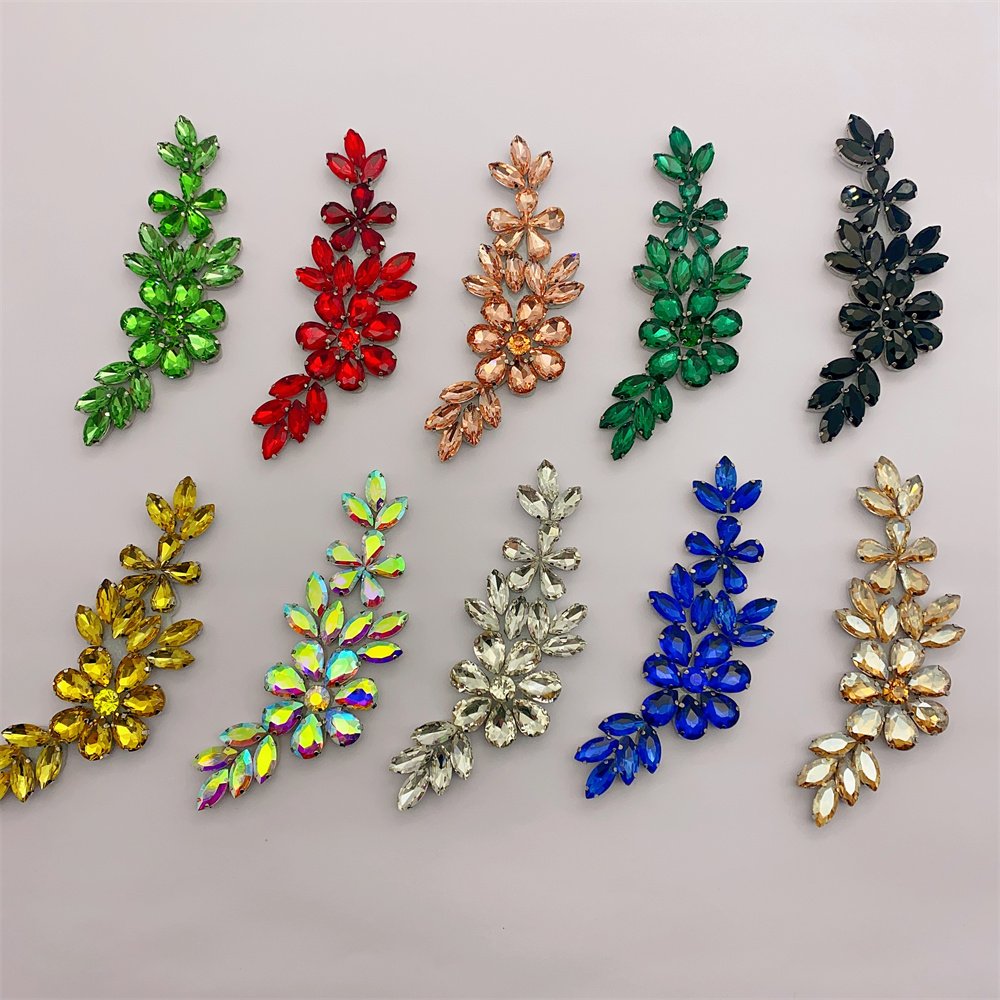 Wholesale New Handmade Rhinestone Flower design 3D sew on Applique phoenix Patches For Clothes Decoration