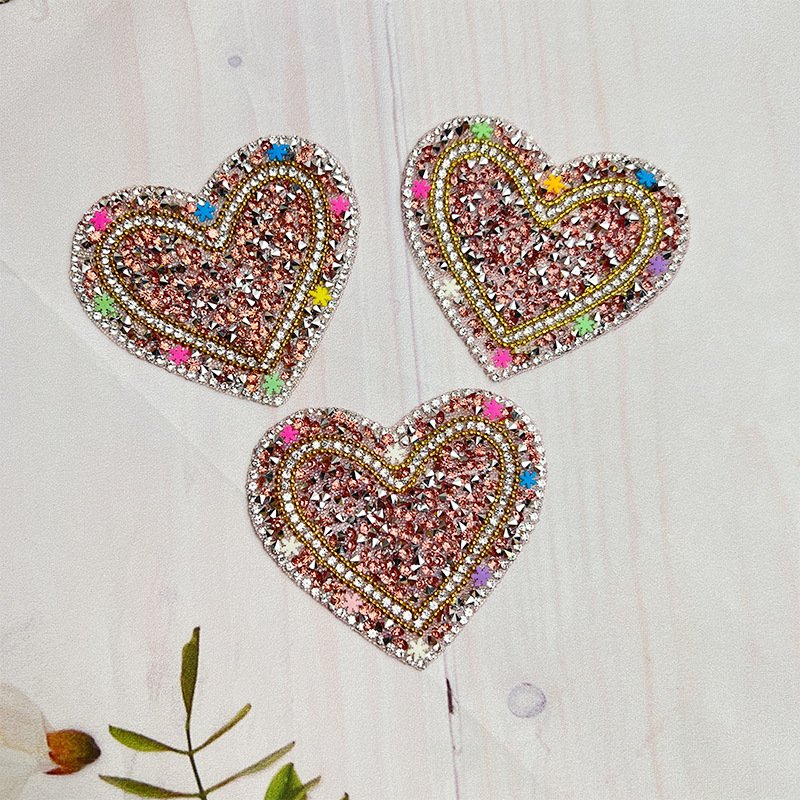 New Stock iron on beautiful rhinestone edge leopard heart pink bowknot patch for clothing bag