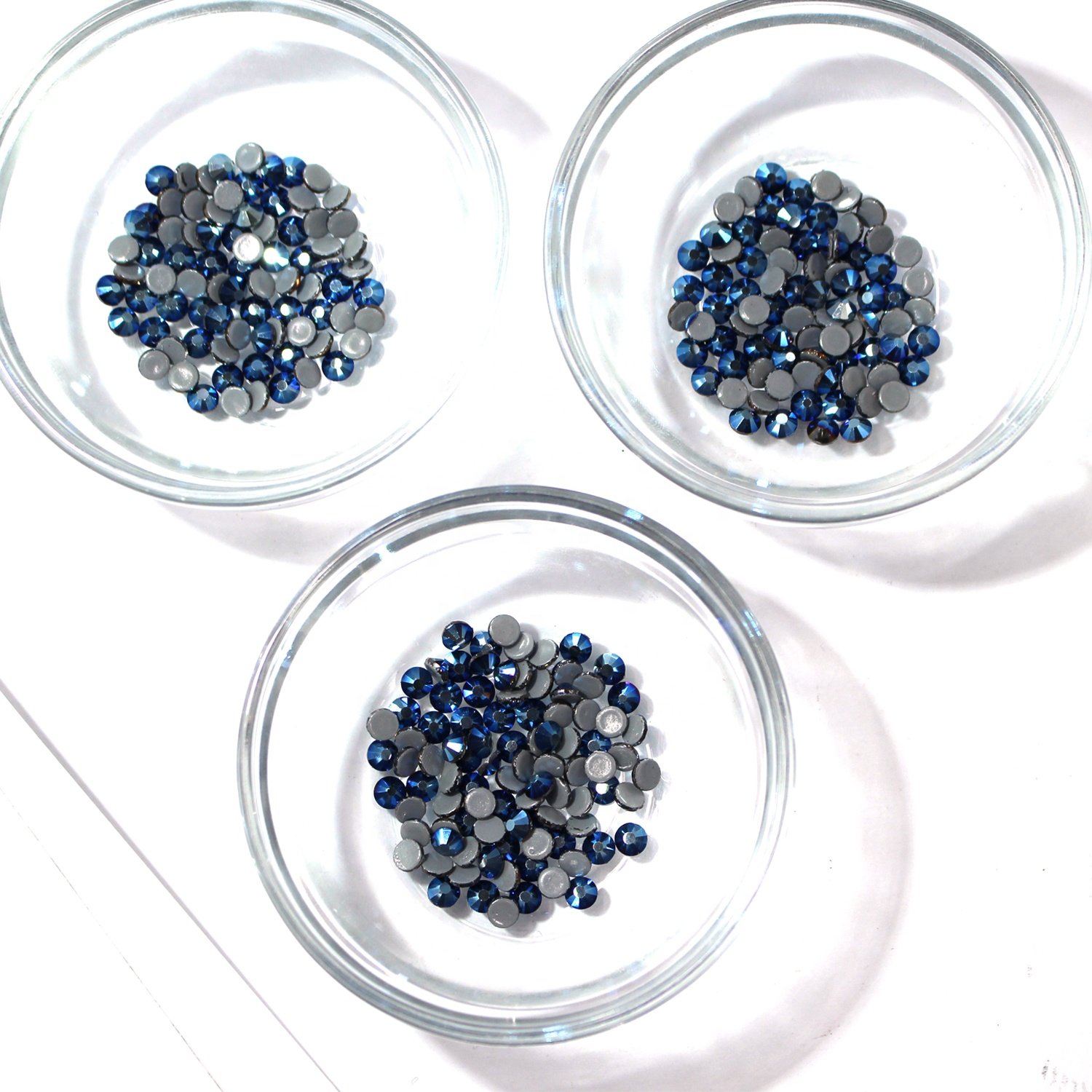 Spot Wholesale High Quality MC Flat Bottom Hot Fix Rhinestone For Garment Processing Accessories