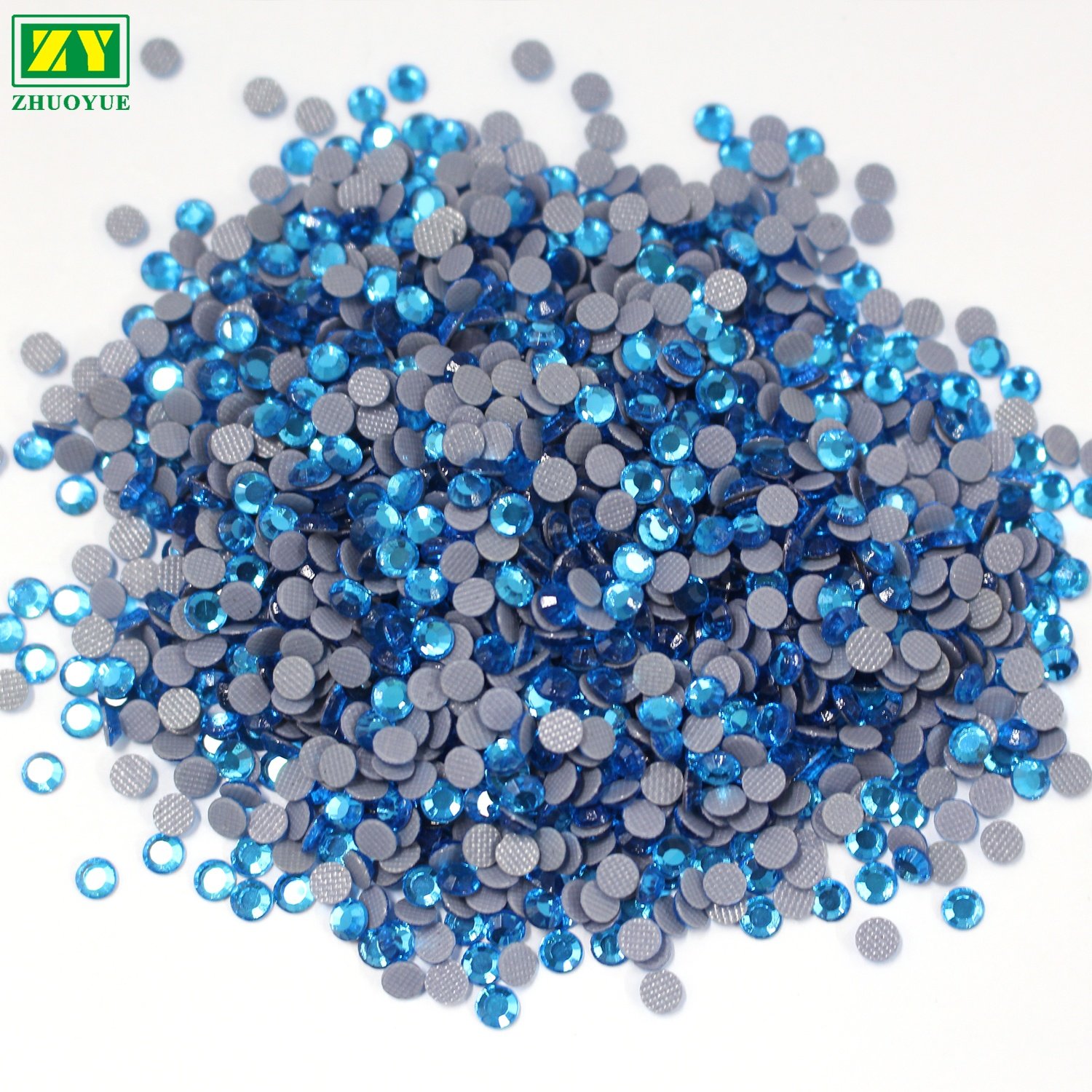 Wholesale High Quality Korea Lead Free Hot Fix Sky Blue Color Crystal Rhinestone For Garment Accessories