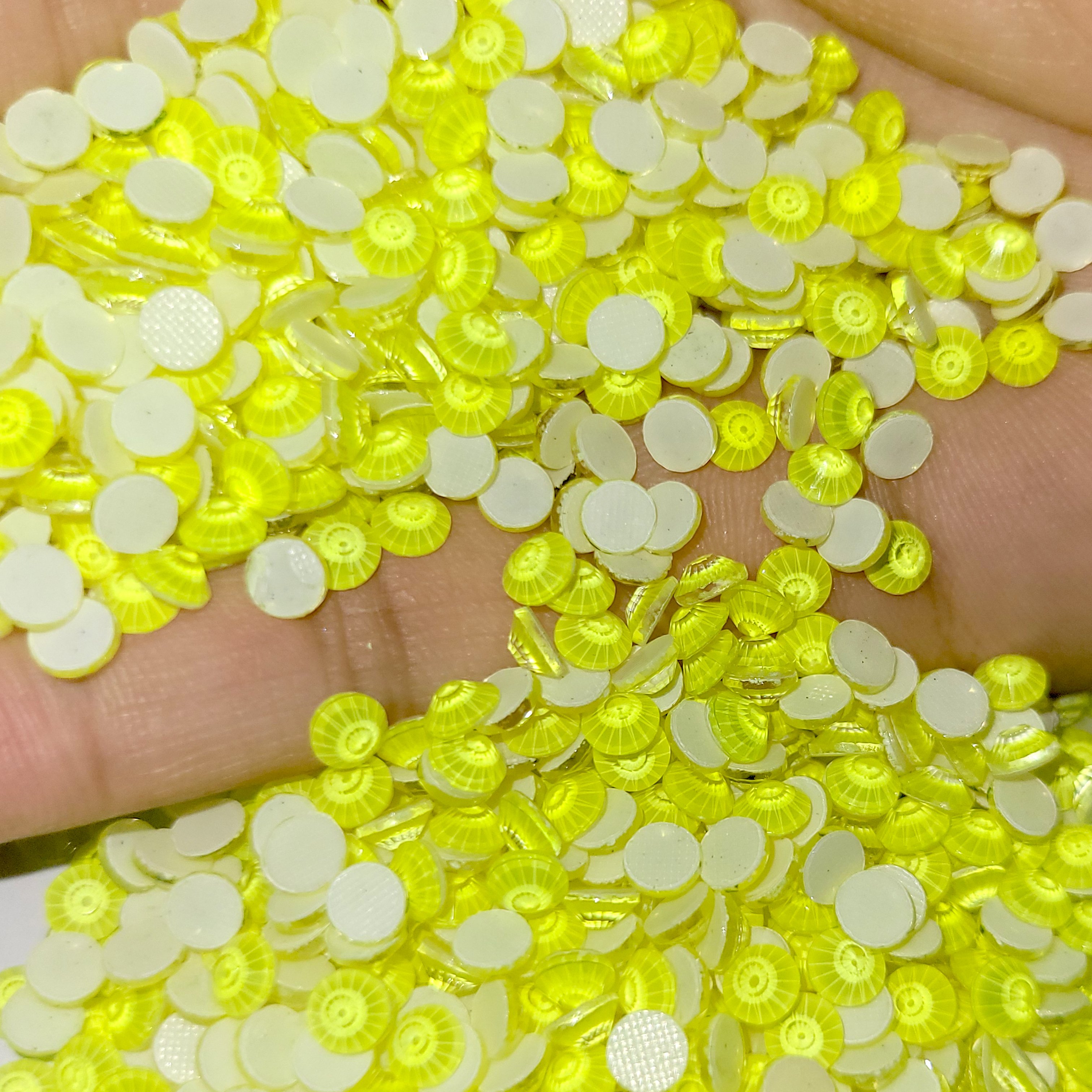 Factory direct sale neon pink rose fluorescent flat back hot fix rhinestones for dress
