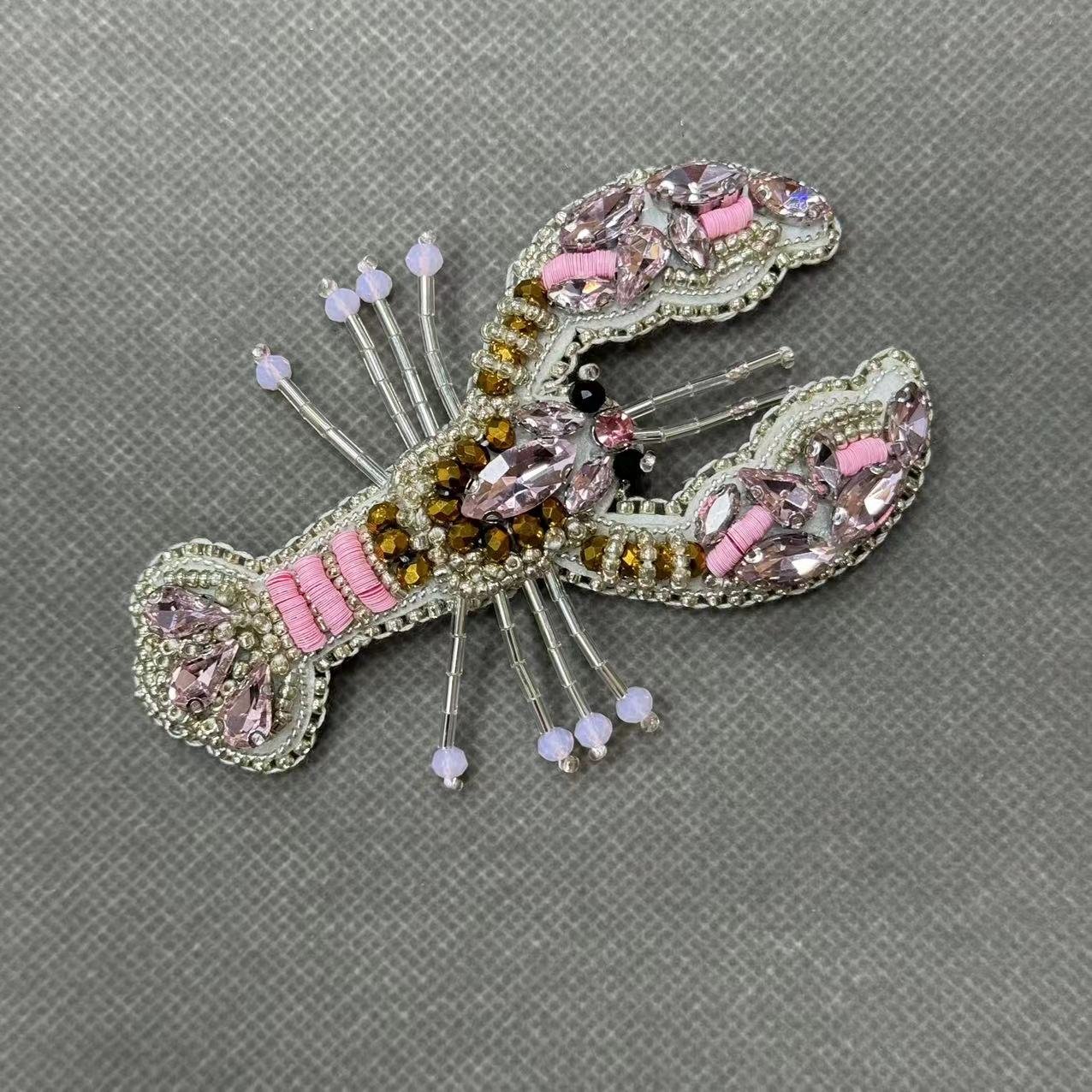 ZSY Rhinestone Bead Lobster shape sew-on patch Custom handmade rhinestone bead Patches Applique