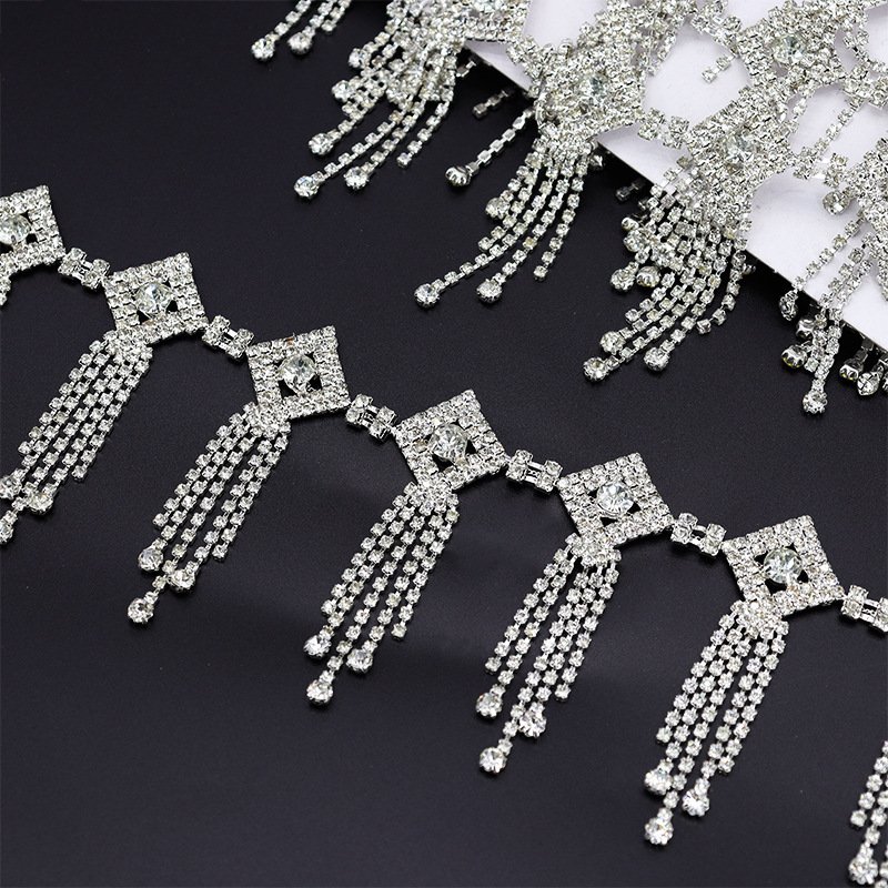 Fashion 1 Yard Sewing Flower Crystal Trimming Glass Rhinestones Tassel Chain Rhinestones Sew On Clothes