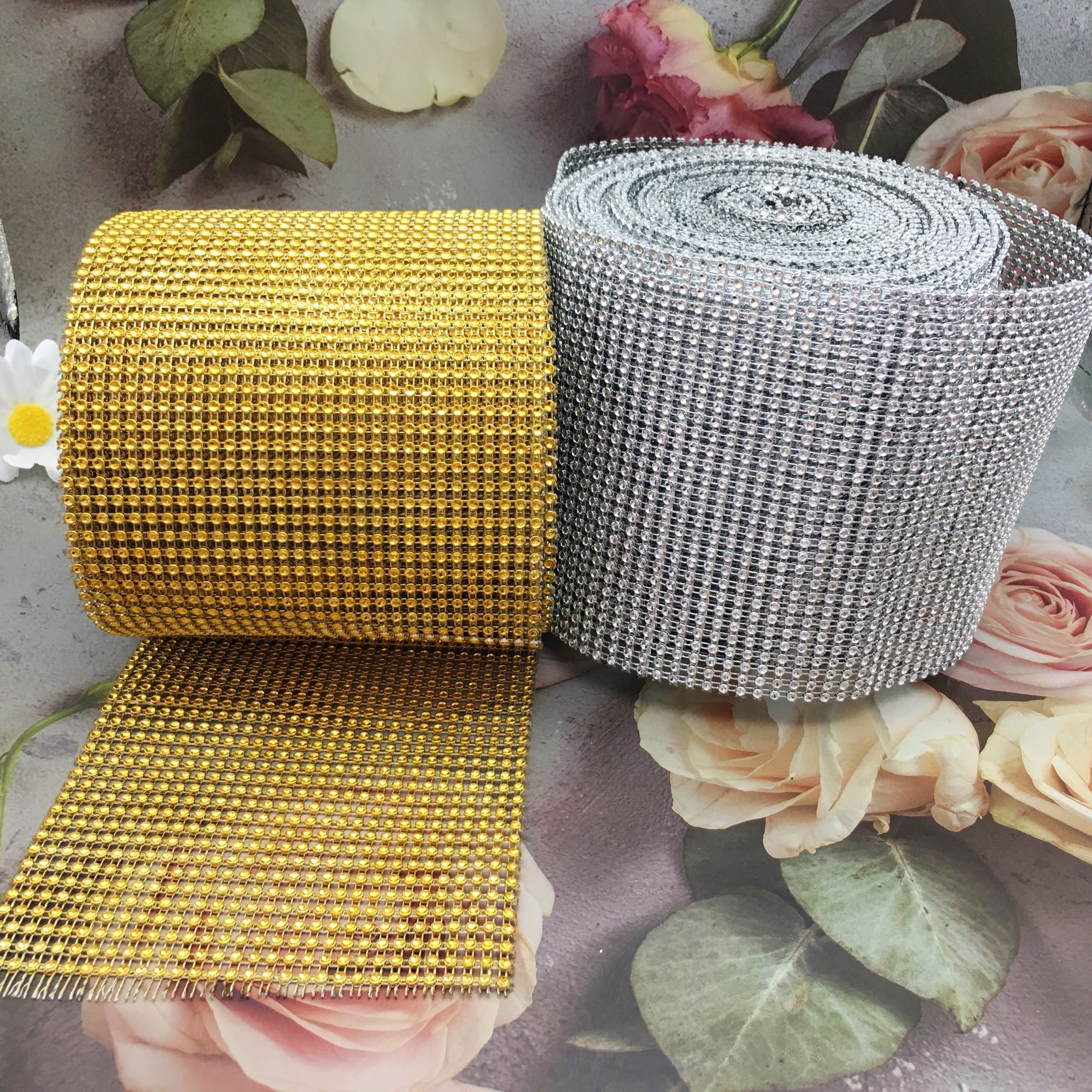 Wholesale 30 rows of 10 yards gold/silver plastic rhinestone strips with edging mesh rolls DIY for decorative accessories