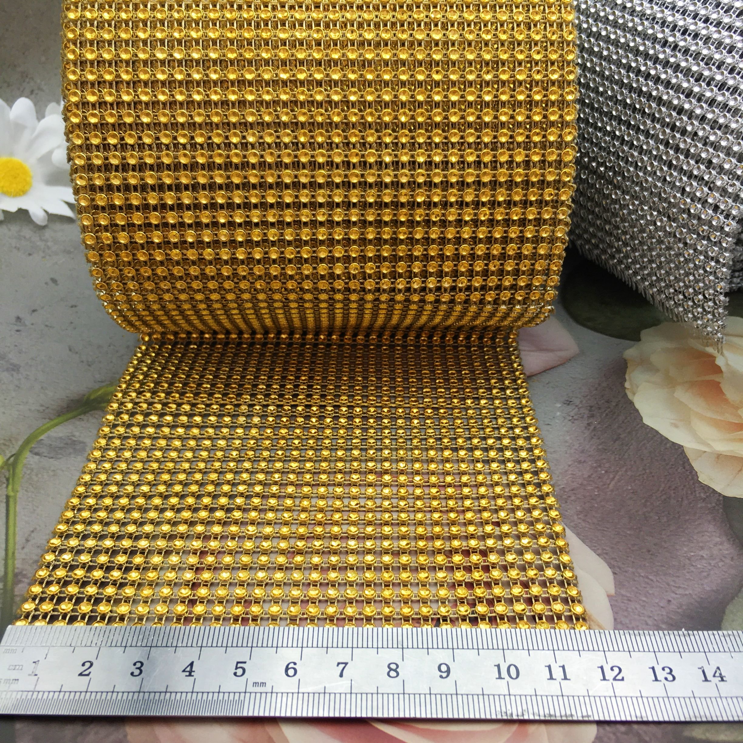 Wholesale 30 rows of 10 yards gold/silver plastic rhinestone strips with edging mesh rolls DIY for decorative accessories