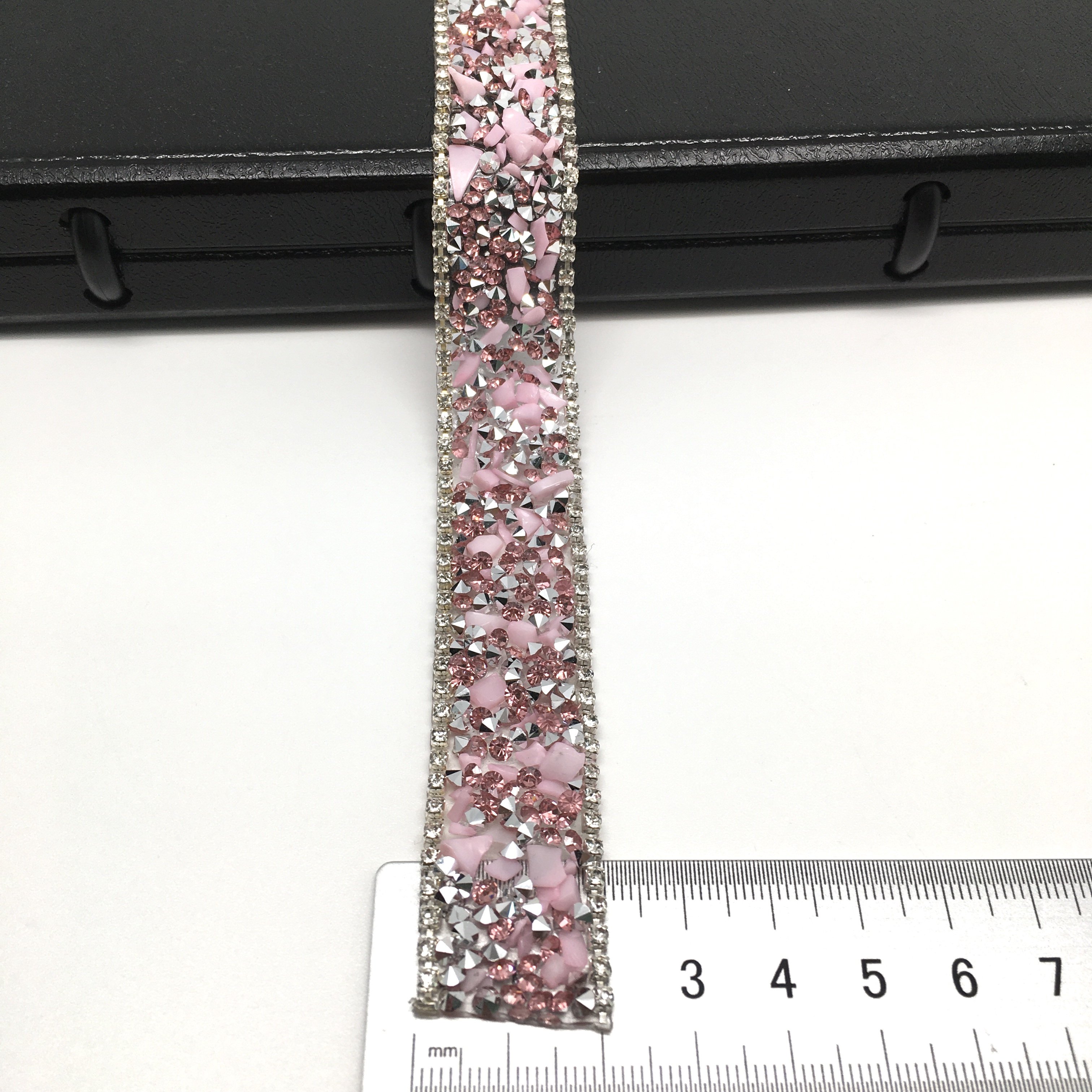 New hot sale fashion garment decoration resin crystal stone trim hot fix rhinestone trim for shoe garment etc