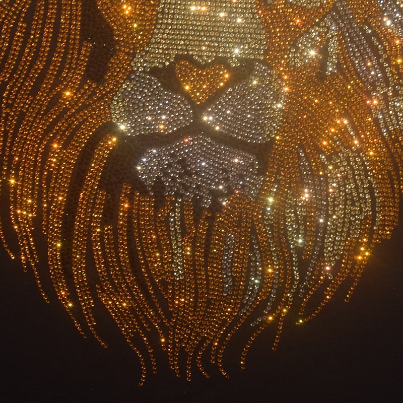 Free sample Lion hot fix Transfer Crystal Iron On motif rhinestone iron on appliques
