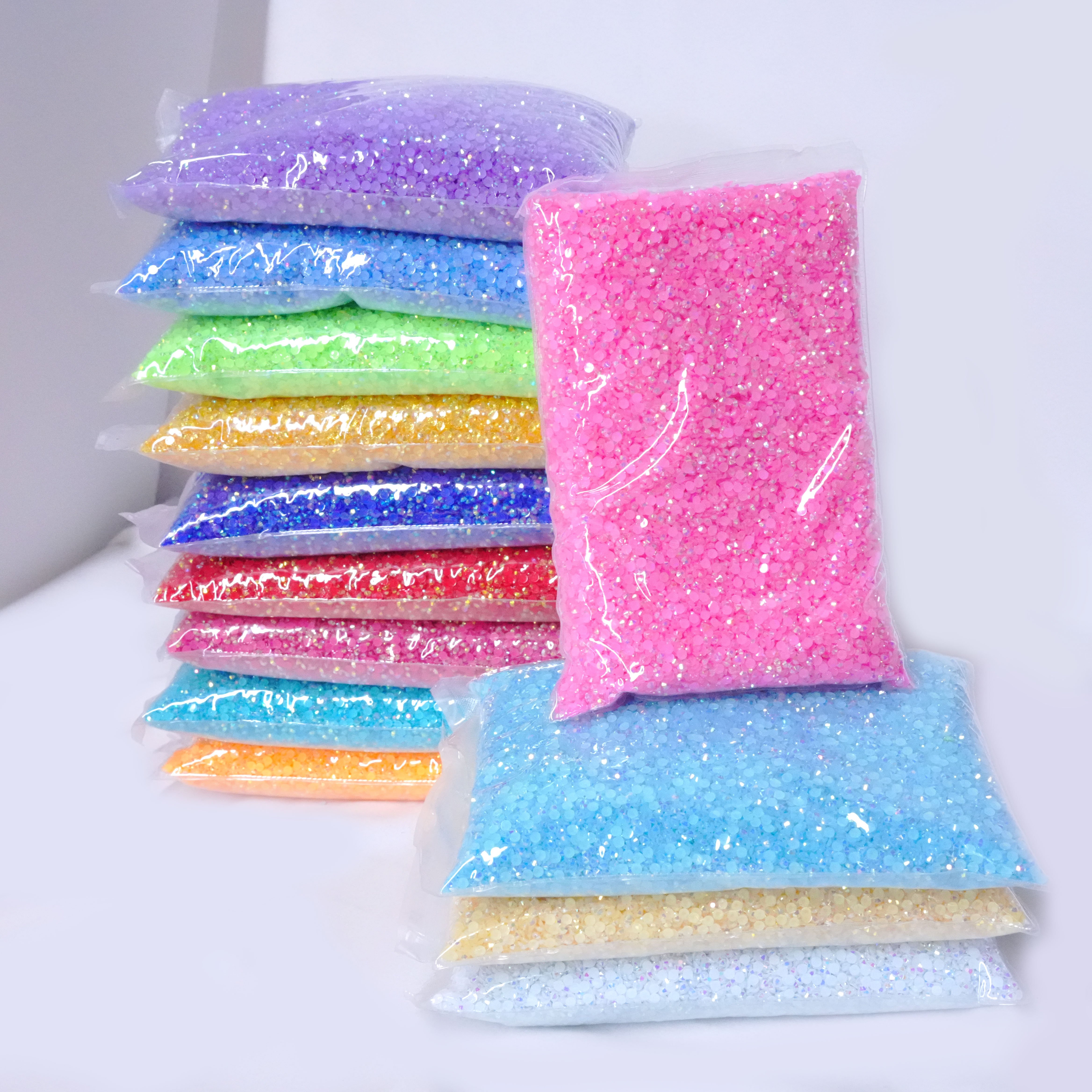 Whatstone 2mm 3mm 4mm 5mm 6mm Customized Logo Package Flat Back Round Ab Jelly Resin Rhinestone