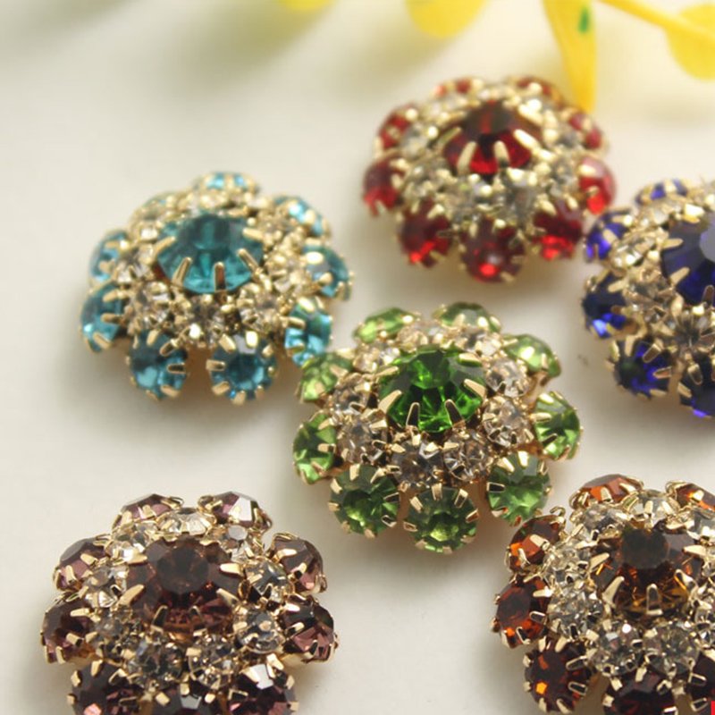 Fancy Decorative Shiny Rhinestone Crystal Metal Shank Buttons For Clothes
