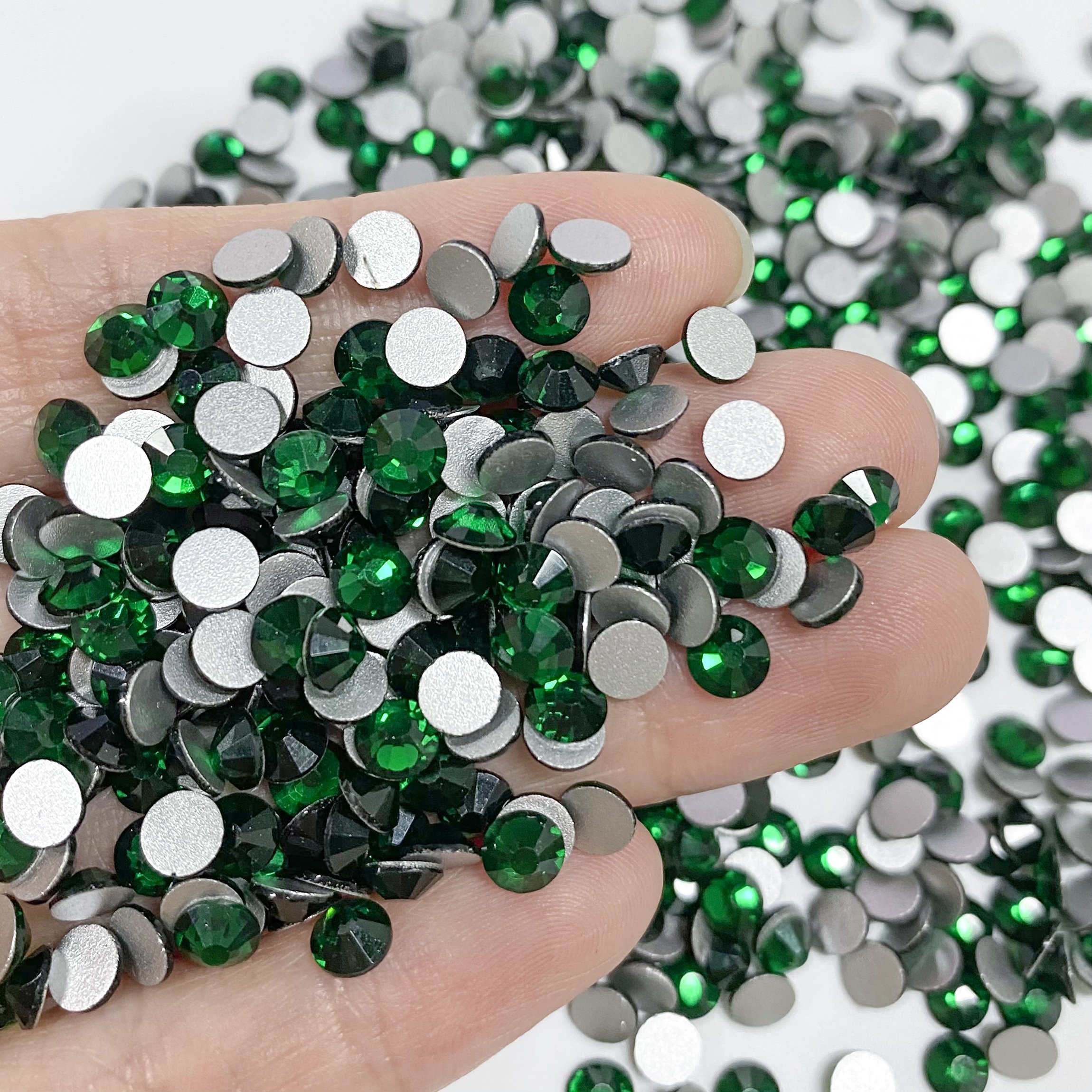 Wholesale Glass Rhinestones Non Hotfix Rhinestone Flat Back Glue On Rhinestone For DIY Crafts Accessories Decoration
