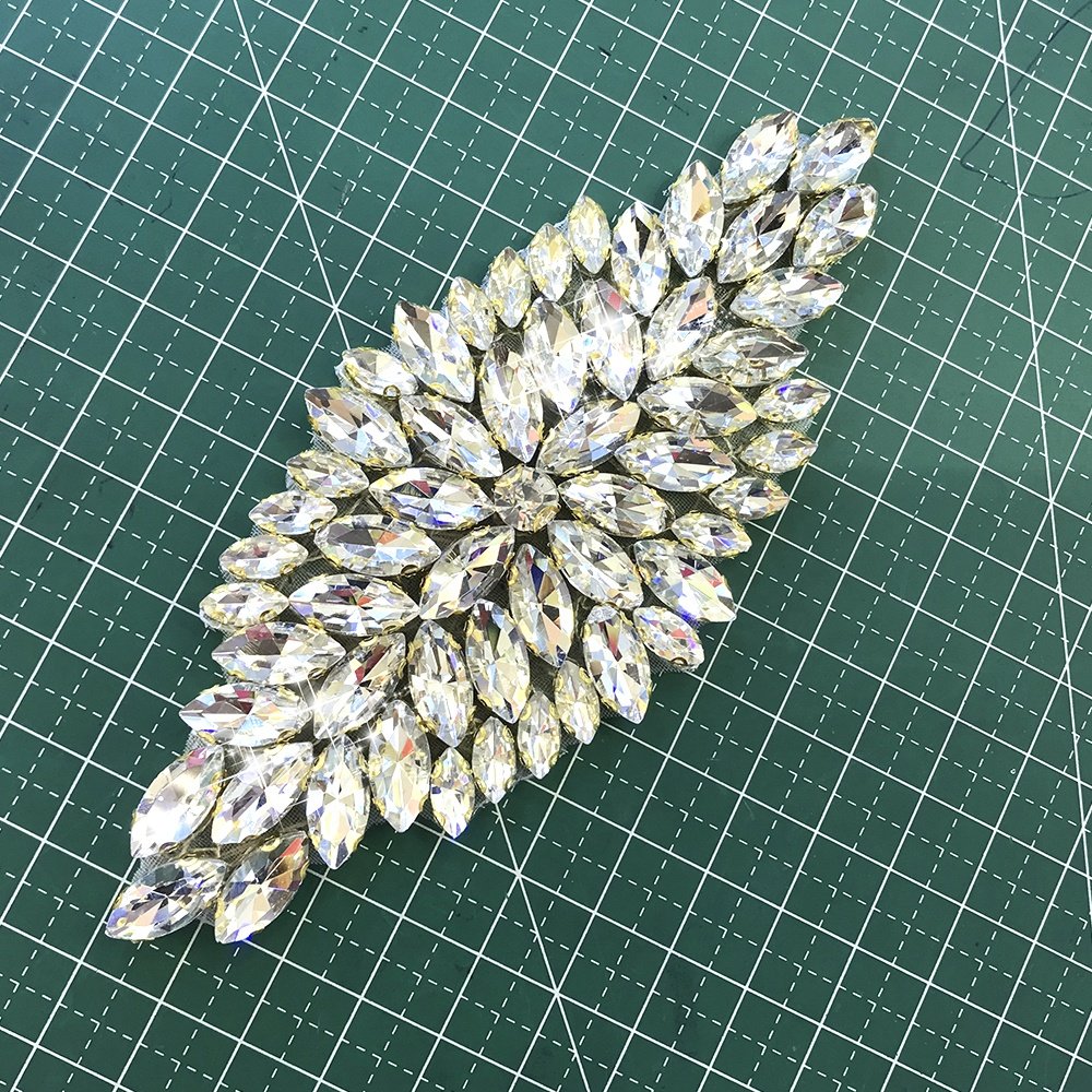 S618 wholesale rhinestone iron on letter appliques rhinestone appliques for wedding dresses