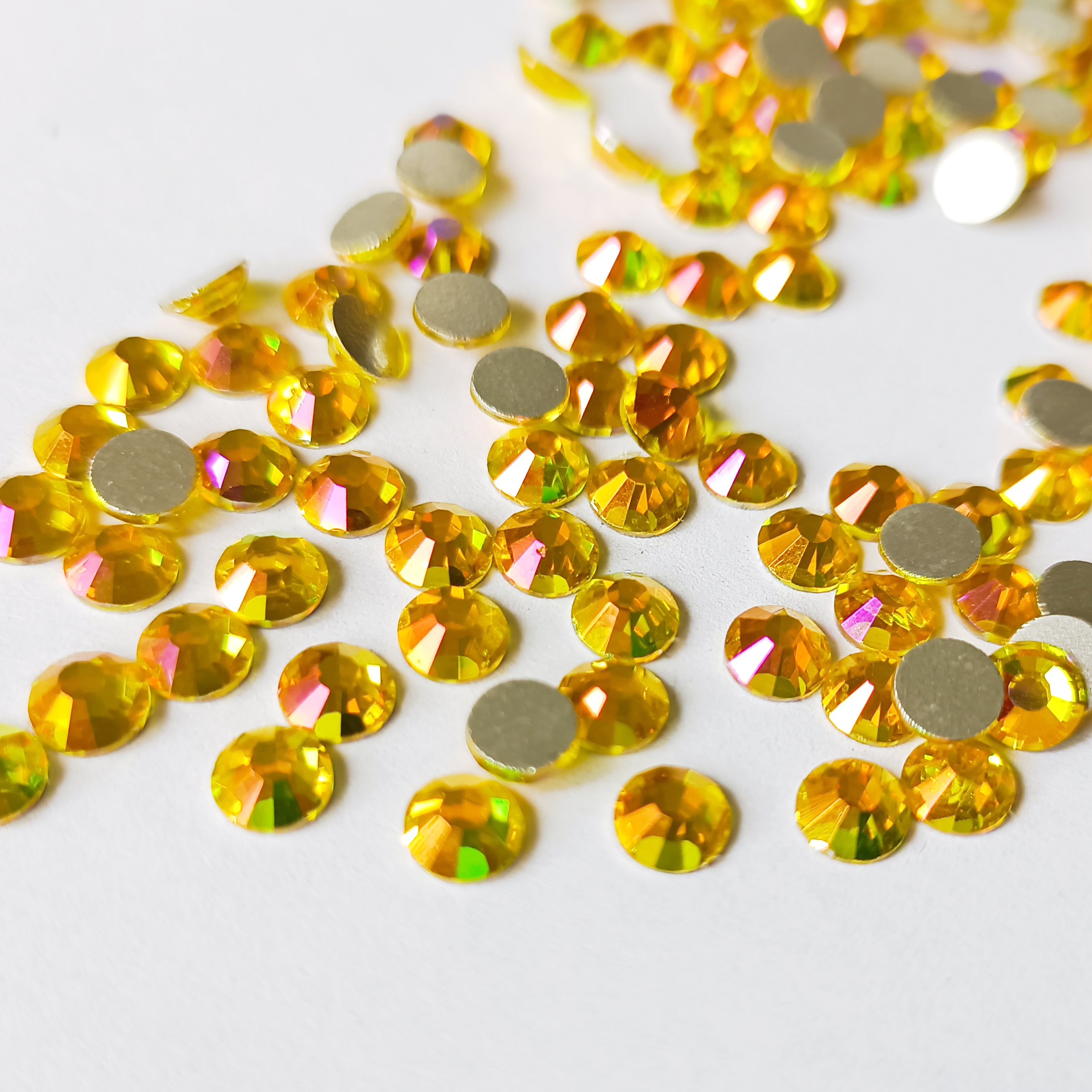 nail art diamonds luminous rhinestones