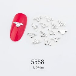 5558