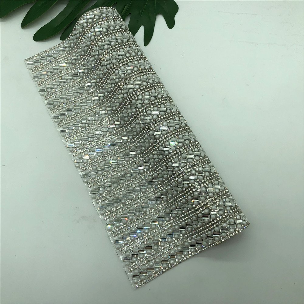 Wholesale Manufacturers Rhinestone Roll Resin Self Adhesive Rhinestone Mesh Decoration