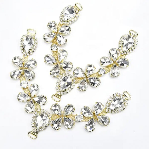 Summer Beach Party Sandals Fancy Rhinestones Chains Crystal V-shaped Flip Flops Slippers Shoe Chain Buckles for Decoration