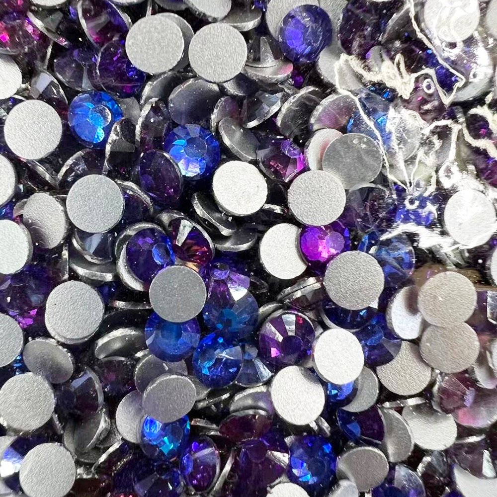 Top quality glass decoration beautiful in bulk flat back rhinestone hotfix glass