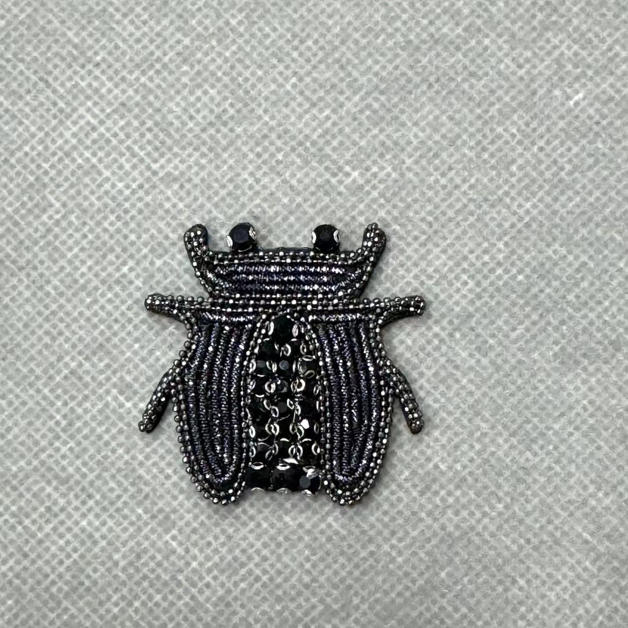 ZSY Handmade Bee Butterfly Beetle Rhinestone Bead Cannetille Embroidery Insect Patch Jacket Applique For DIY Decoration