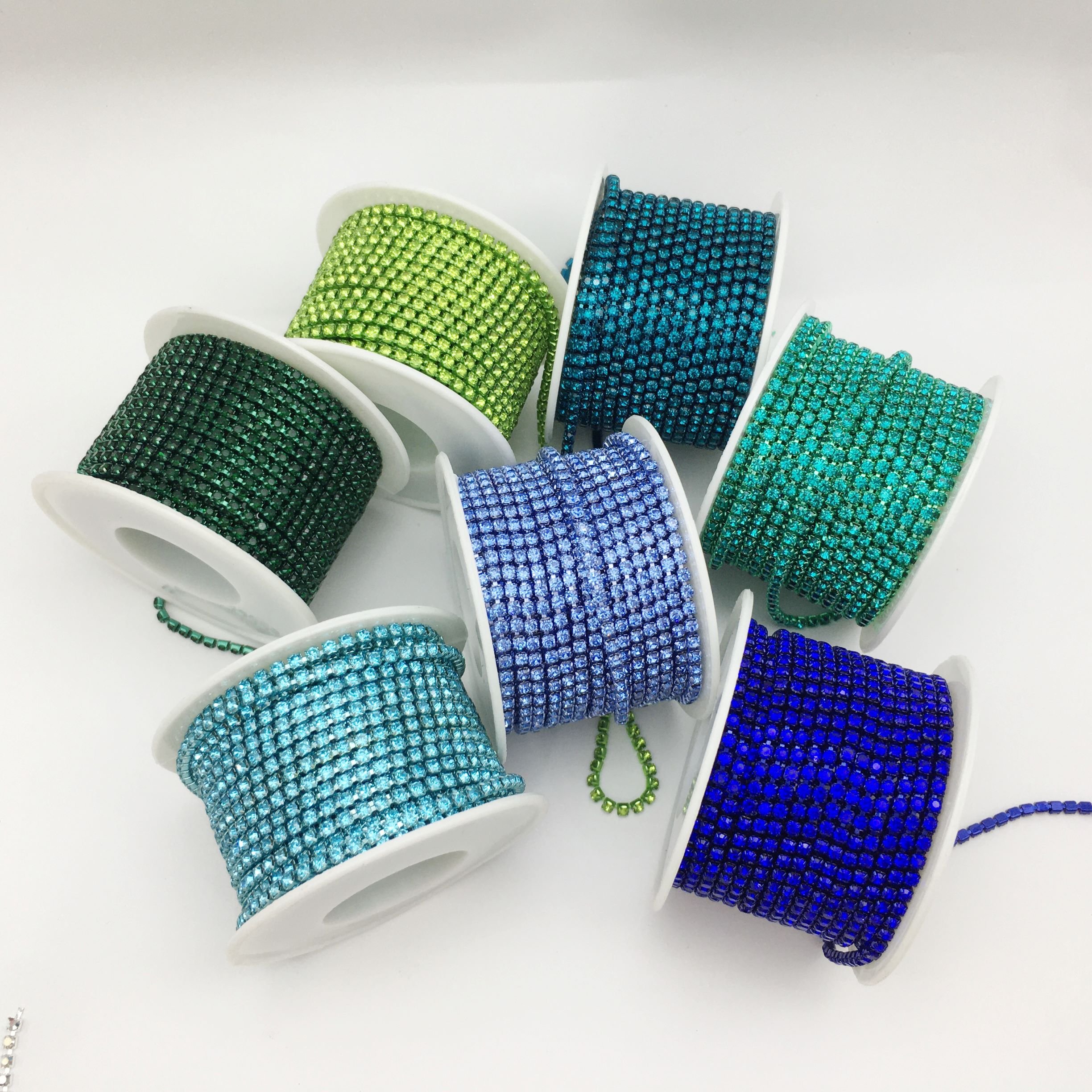 SINRONG Wholesale Sew-On Rhinestone ss8 Cup Claw chain Rhinestone chain accessory shoe bag DIY handmade production