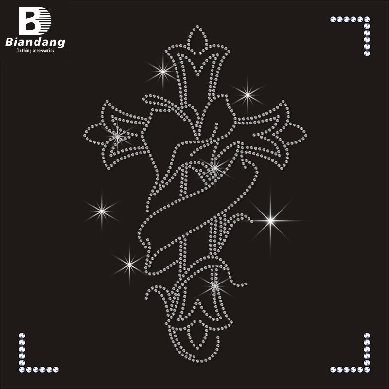 Wholesale Hot Sale Custom Bling T Shirt Heat Transfer Hotfix Rhinestone Designs Own Logo Iron On Rhinestone Transfer