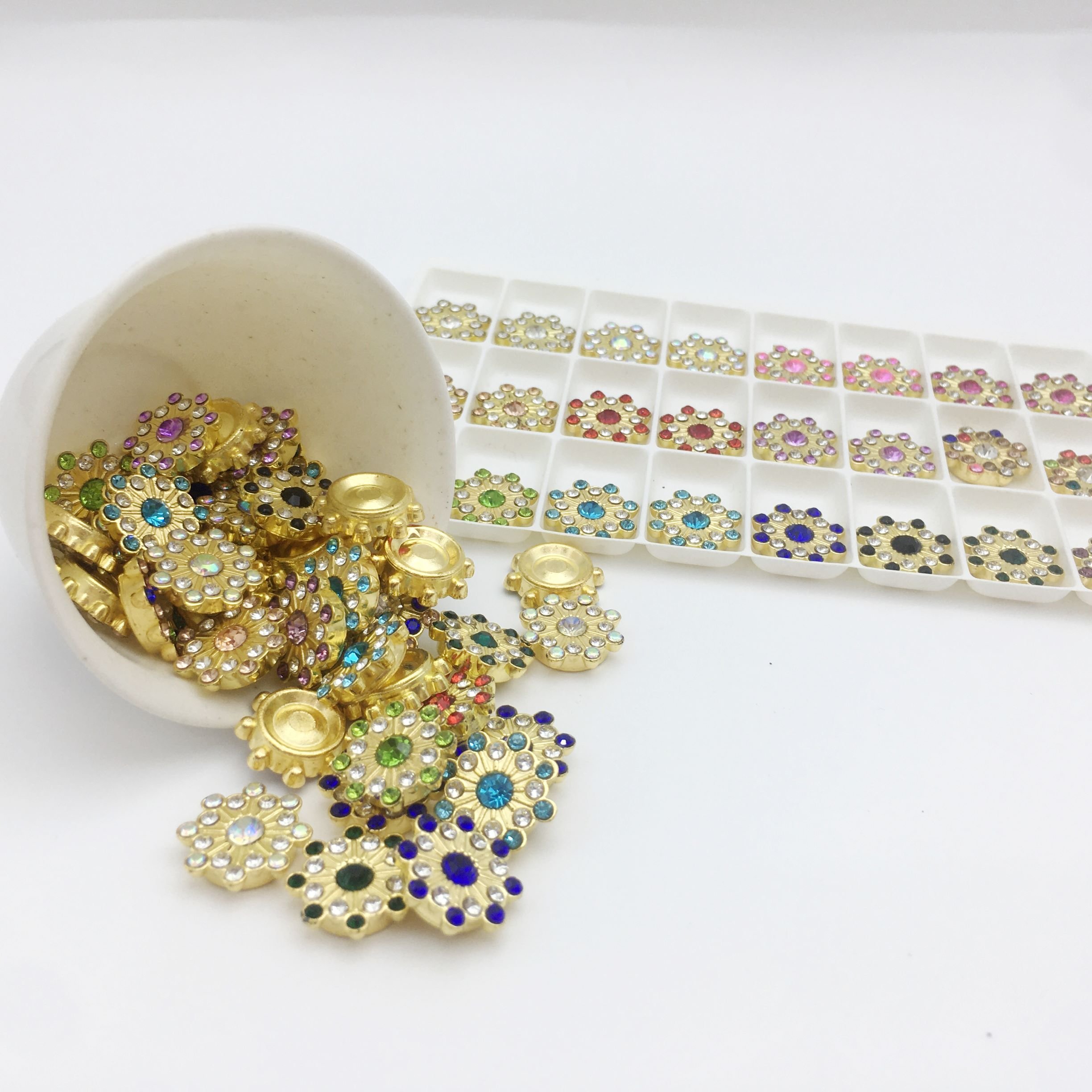 SINRONG DIY Rhinestones machine made double-layer 14mm snowflake drill plastic flower plate Accessories