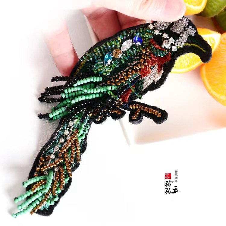 pearl rhinestone sequin vintage sewing custom embroidered letter s applique bead patches for Garment