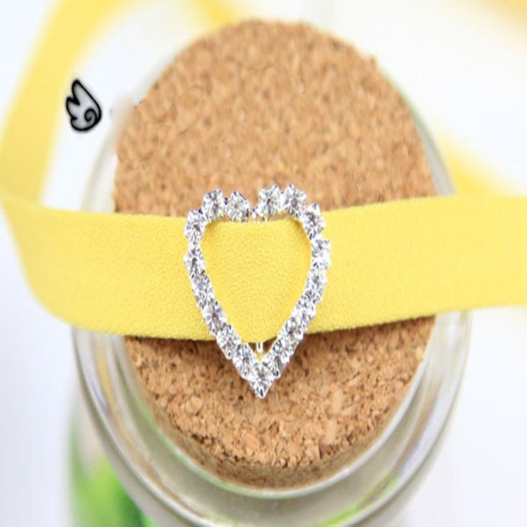 Low Price Heart Shape Rhinestone Buckle Invitation Ribbon Slider