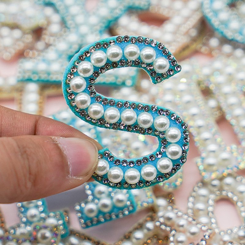 new 4.5cm A-Z alphabet self-ahesive rhinestone pearl letter patch applique for bag cap clothes