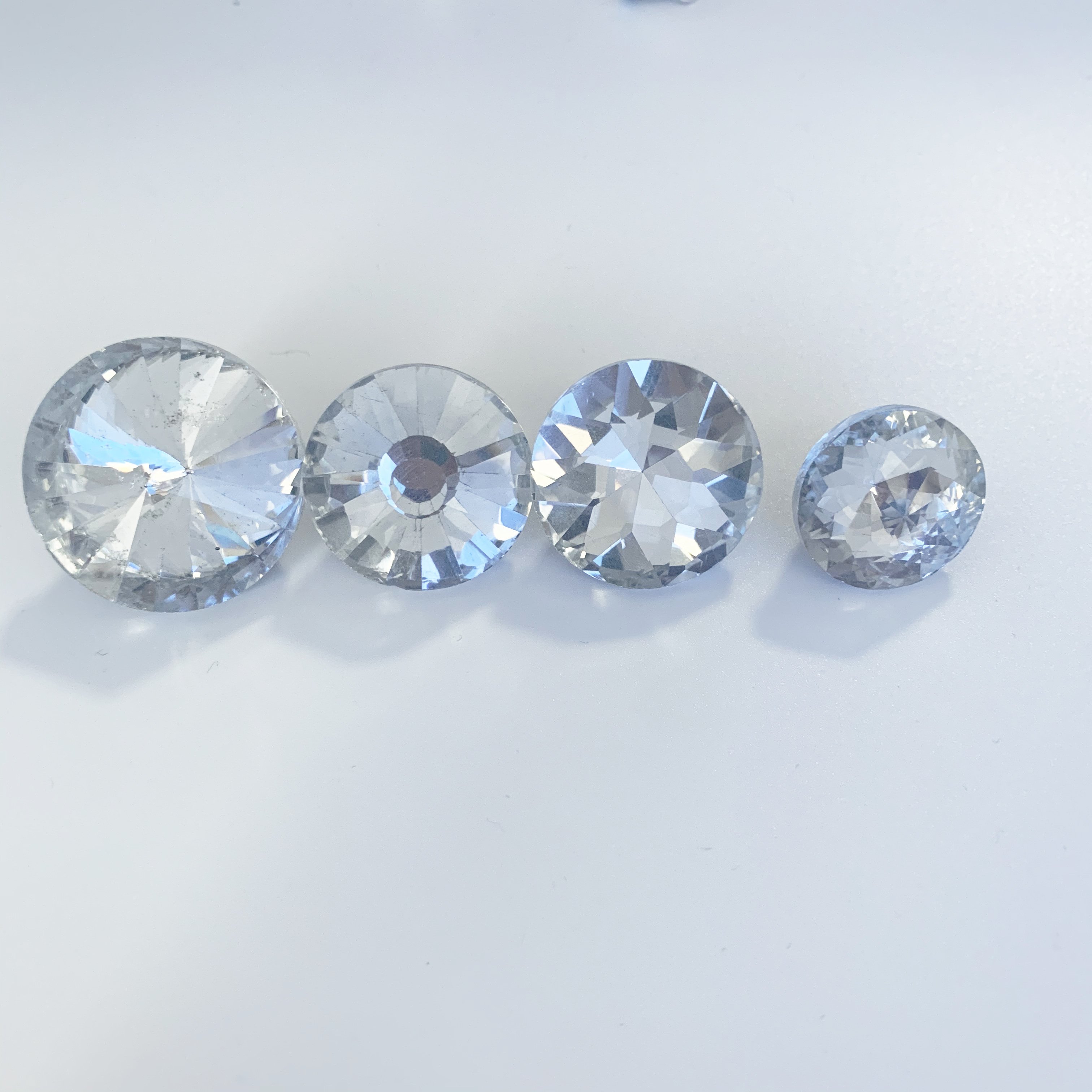 Factory Price Clear Rhinestone Glass Crystal Shank Button For Furniture