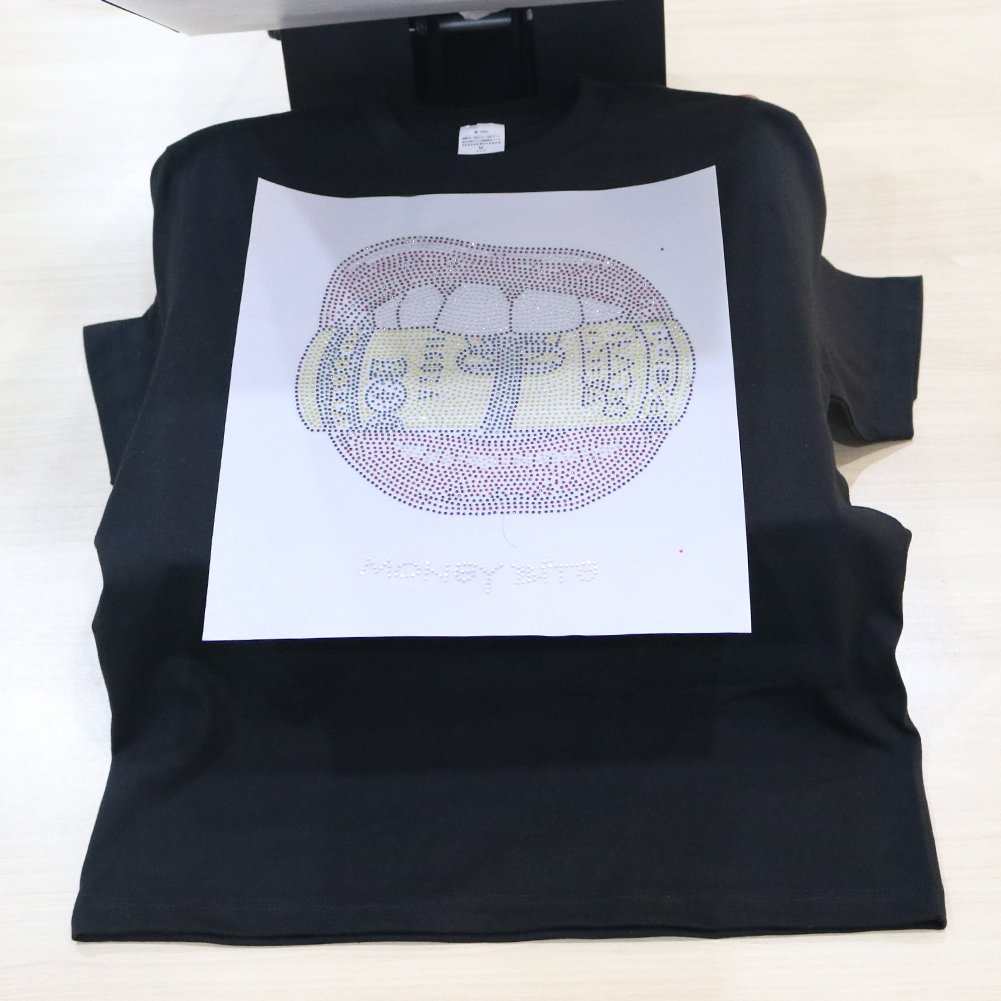 Wholesale New Design Crystal Iron On Rhinestone Heat Transfers Custom For Clothes