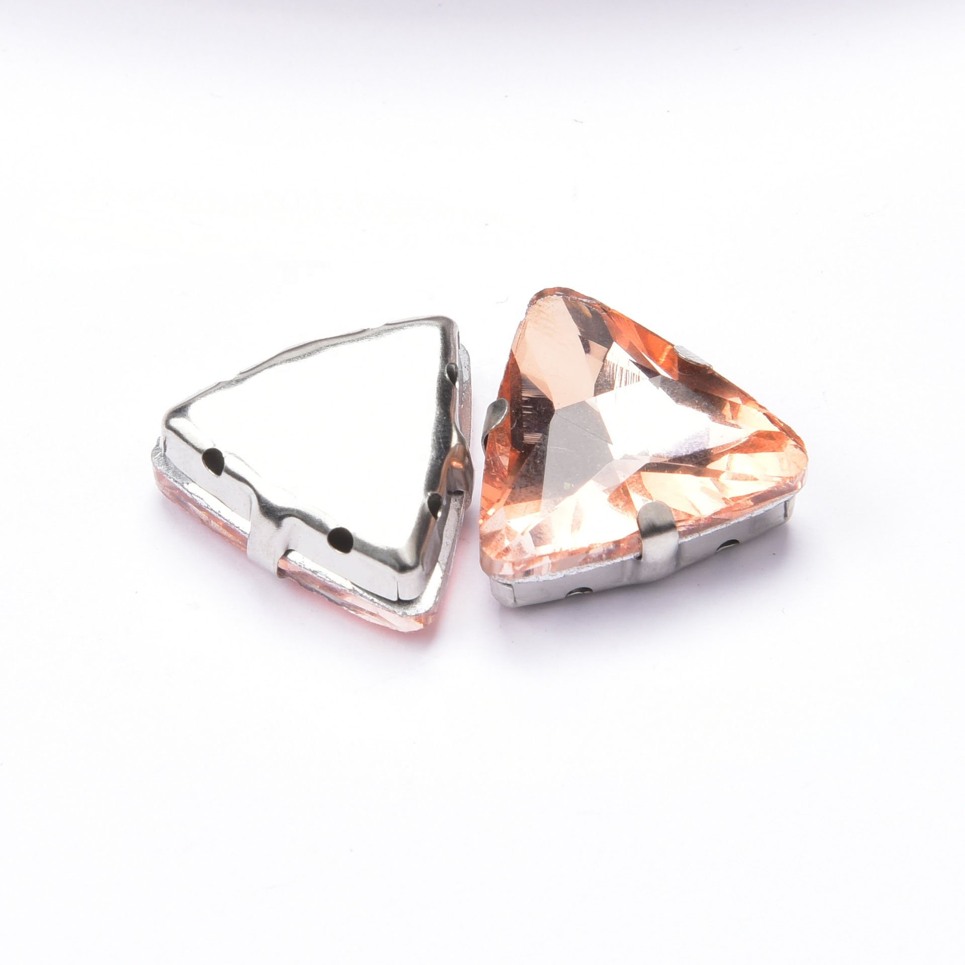 18mm Triangle Crystals Sew On Glass Rhinestone Strass with Silver Claw Setting DIY Bridal Dress Shoes Bags Accessories