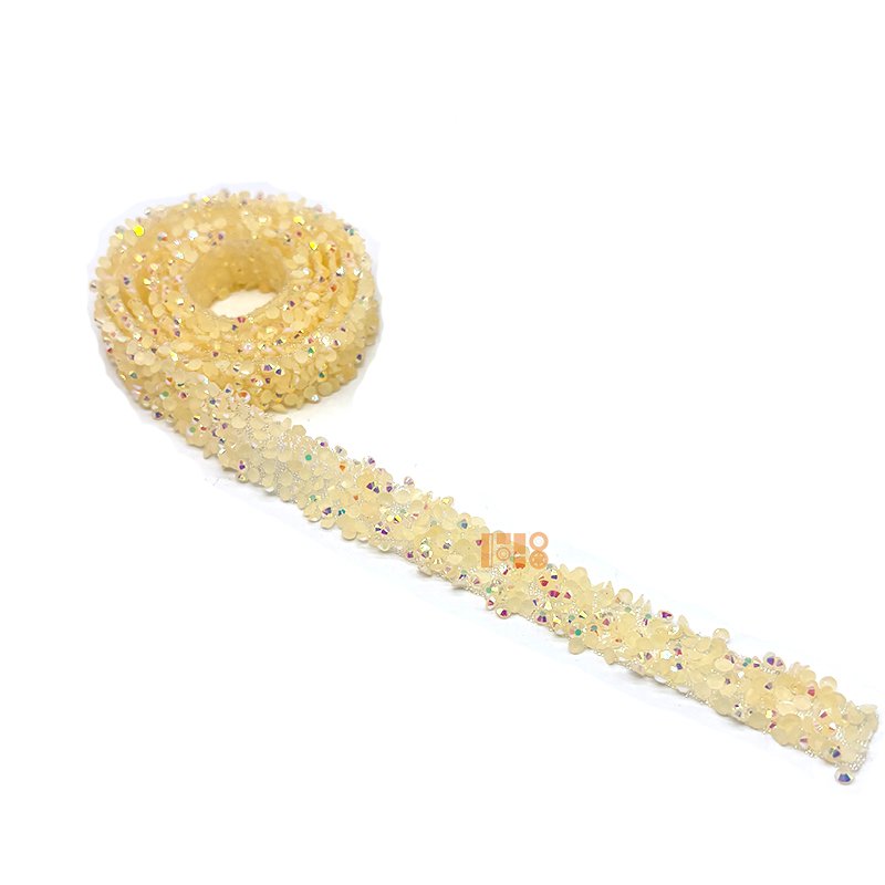 Wholesale Self-adhesive Rhinestone Lace Trims Ribbons Resin Mesh Self Adhesive Strips For Clothing Accessories