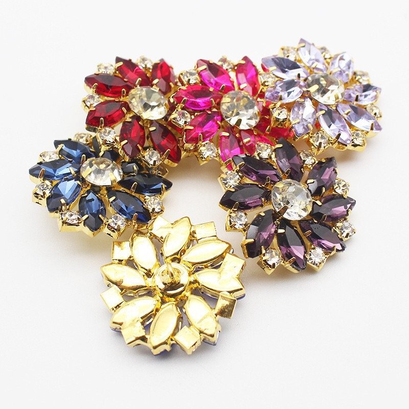 SINRONG Crystal round rhinestone button used for clothing accessories DIY Water Diamond Seam Buckle Sustainable Glass Material