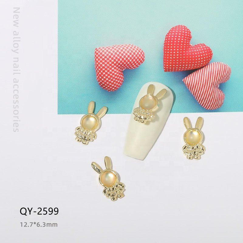 Qianya 2022 Top Selling Heart Bear Nail Art Rhinestone 3D Alloy Butterfly Bow Nail Zircon Jewelry Cat Eye Nail Art Charm Decals