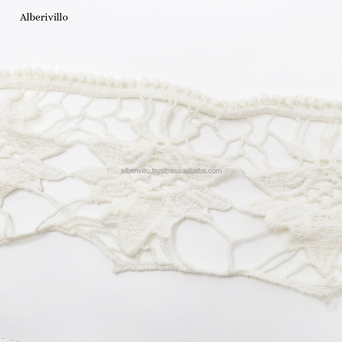 100% Cotton Bulk Lace Trim Embroidery Sequin Fabric White Lace Macrame Trim Lace with Different Styles on Cheap Price from India