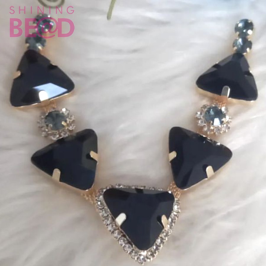 Fashion V Shape Shoe Chain Summer Beach Blue Eye Sandals Rhinestones Chains Flip Flops Slippers Shoe Chain Buckle Decorative