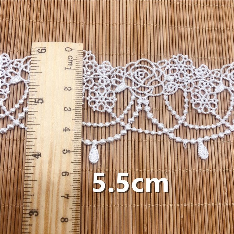 High Quality Arrival Embroidery Lace Fabric Handmade Traditional Fashion Style Tulle Rhinestones Evening Dresses Wholesale