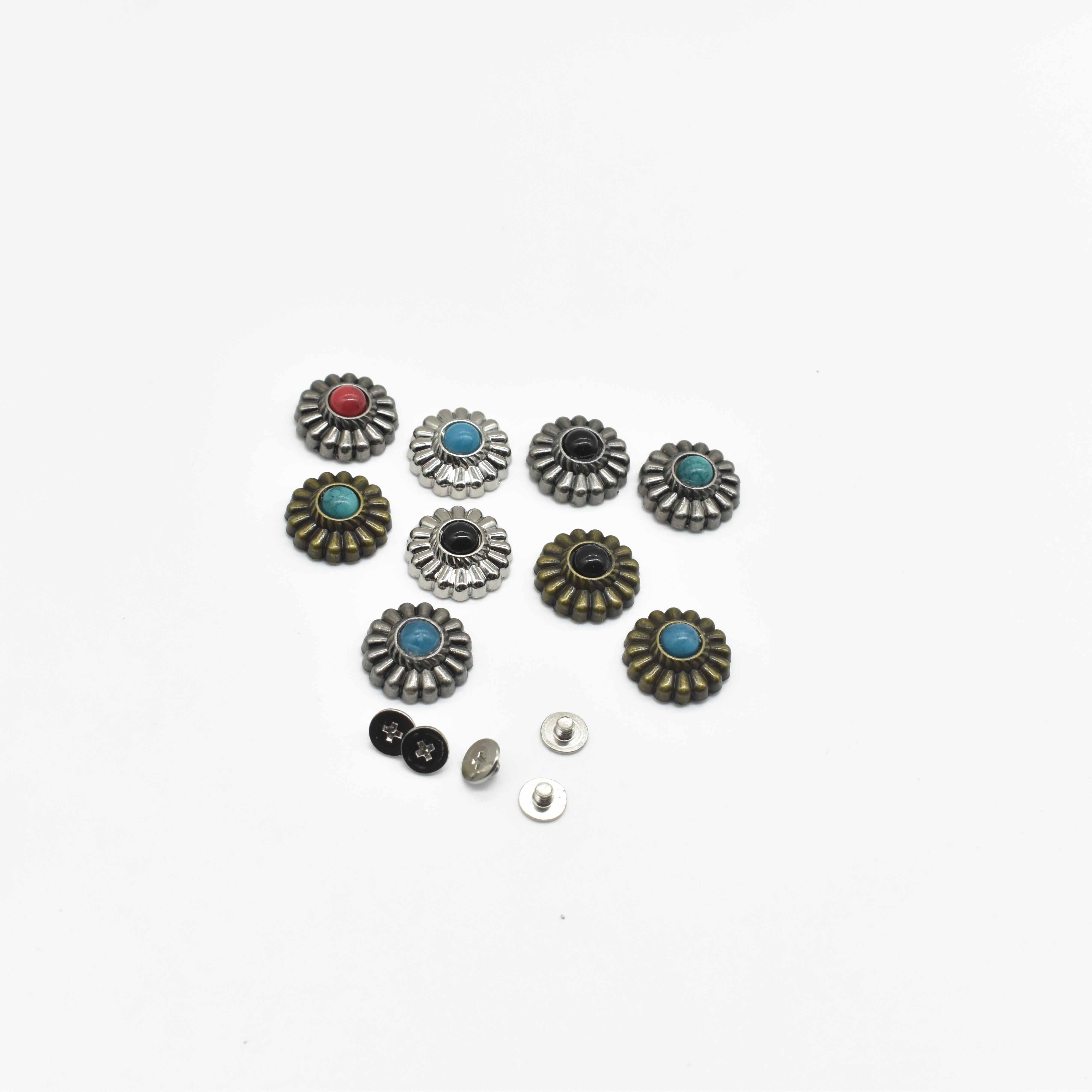 Latest Attractive Design Flower Pattern Rhinestone Turquoise Conchos Metal Coin Button For Leather